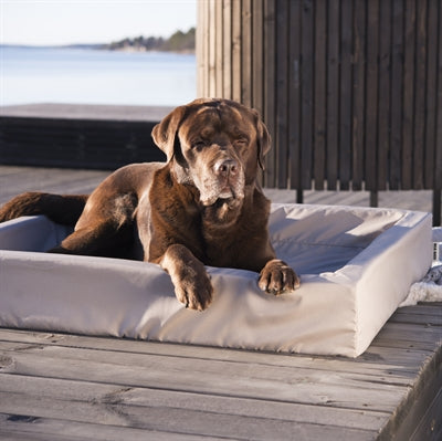 Bia Bed Outdoor Hoes Hondenmand Taupe